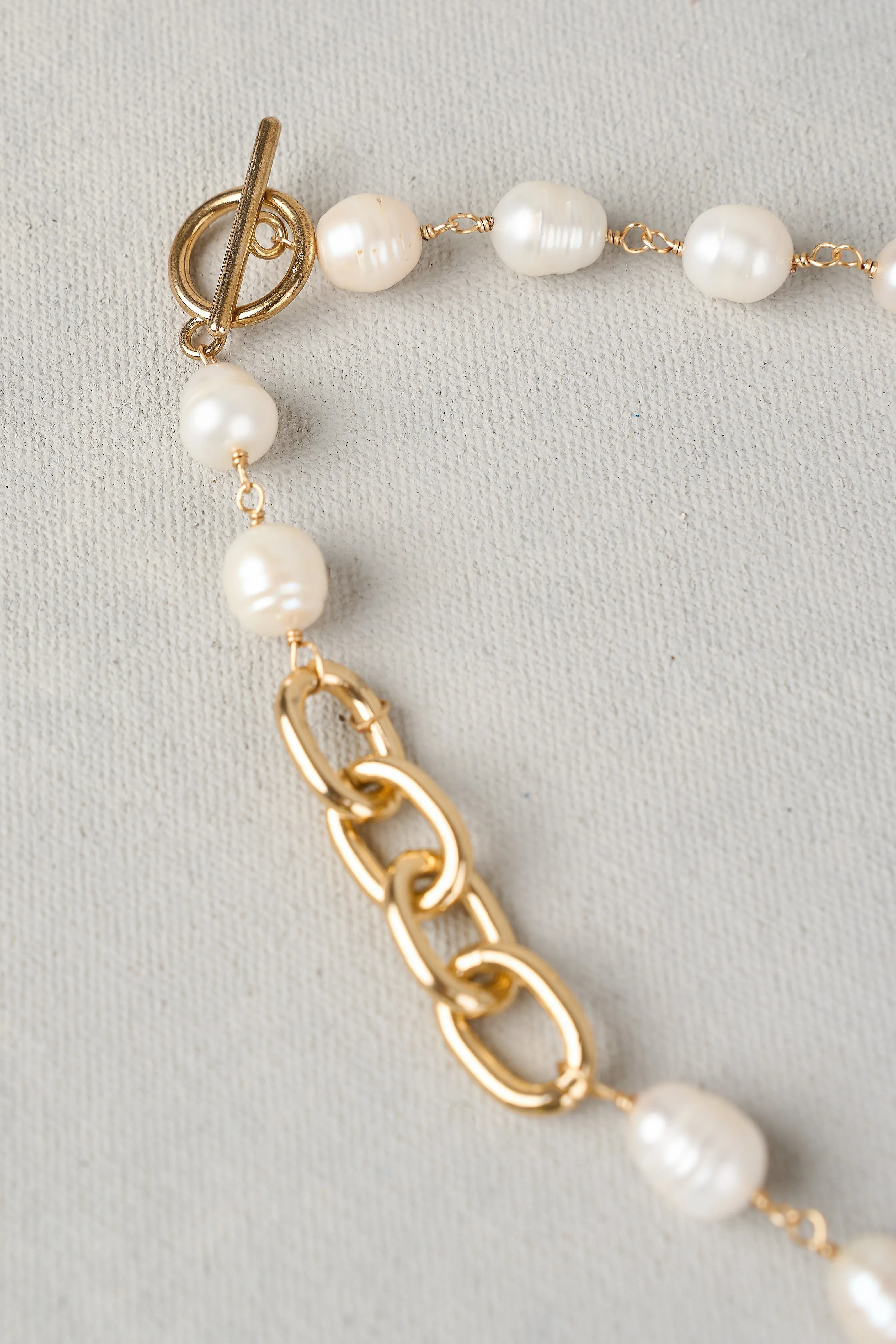 Baroque Pearl & Chain Necklace - Gold