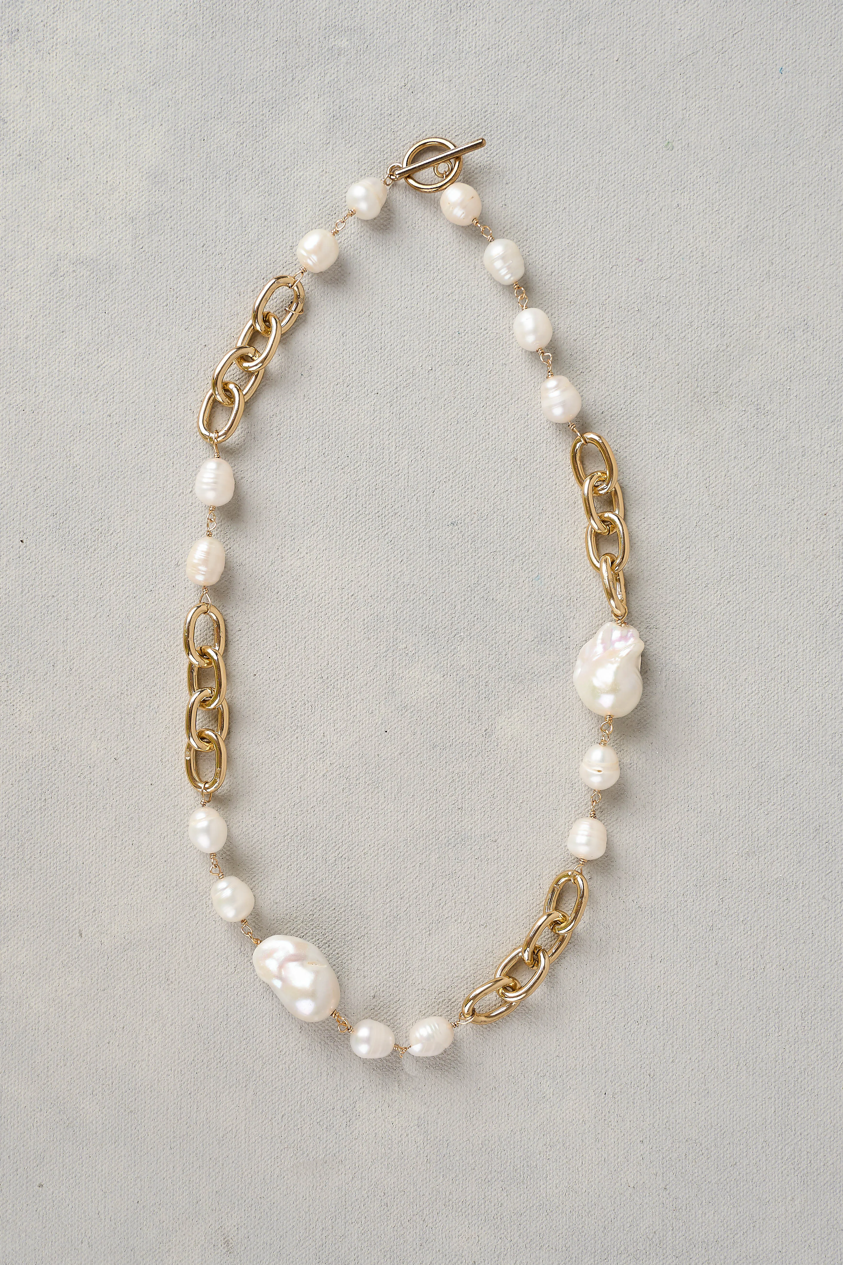 Baroque Pearl & Chain Necklace - Gold