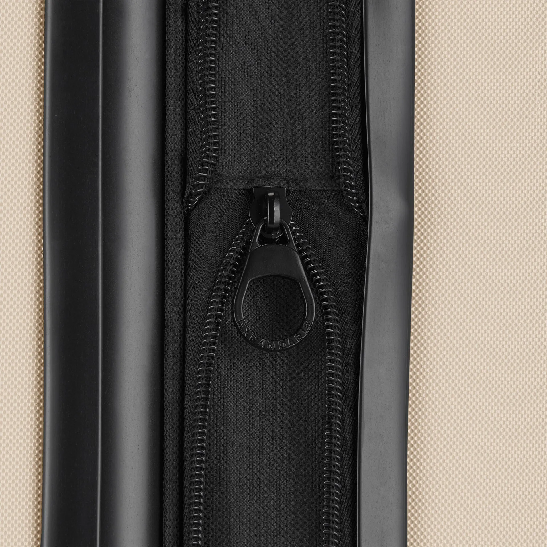 Bugatti Classic 28in ABS/PC Luggage