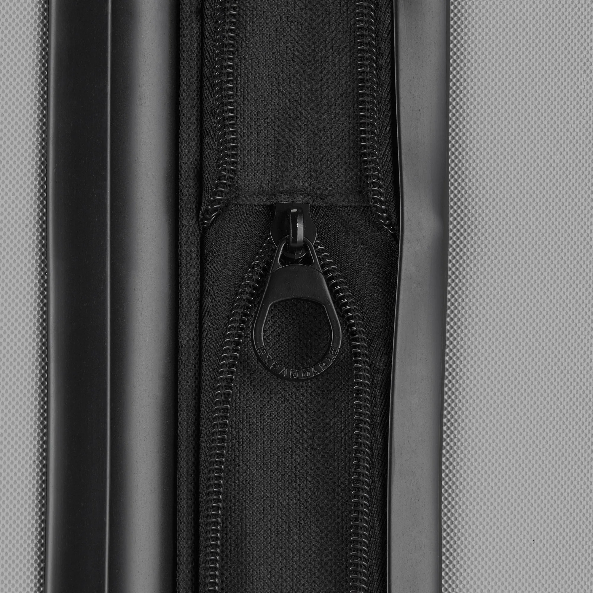 Bugatti Classic 28in ABS/PC Luggage