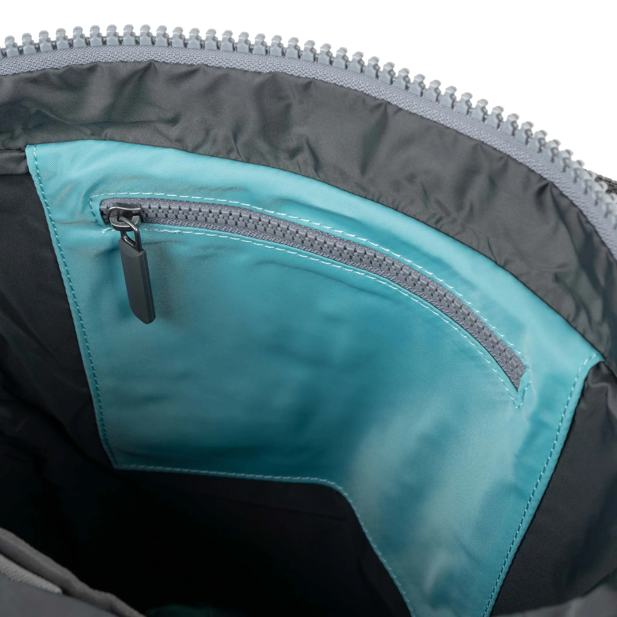 Camden P Aquatic Awe Recycled Nylon