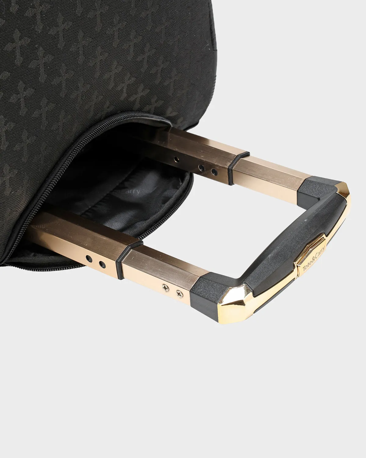 Cross Rolling Travel Set in Black