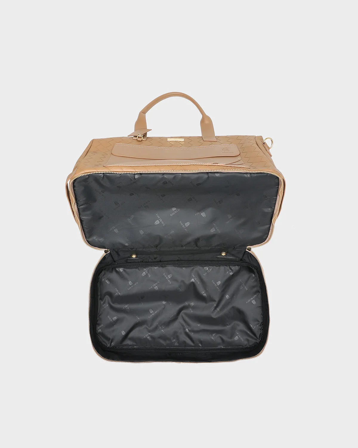 Duffle Bag Boy in Caramel Brown