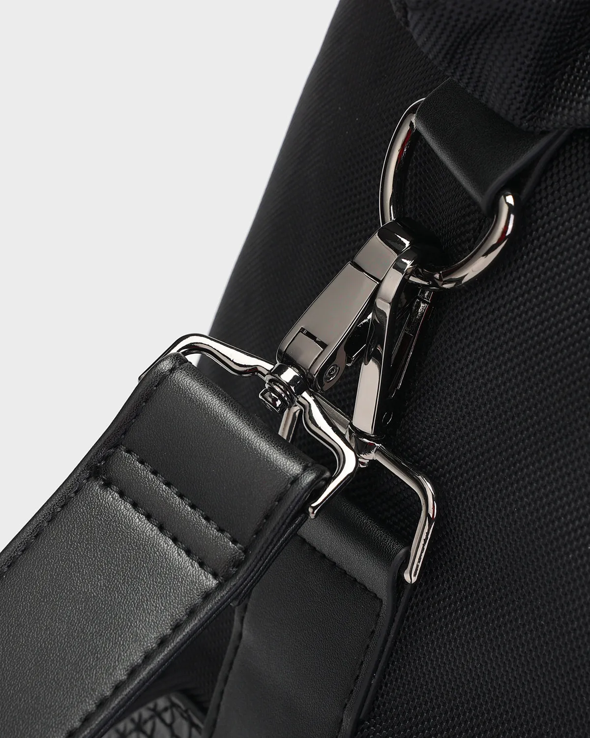 Eclipse Nylon Duffle Bag in Black