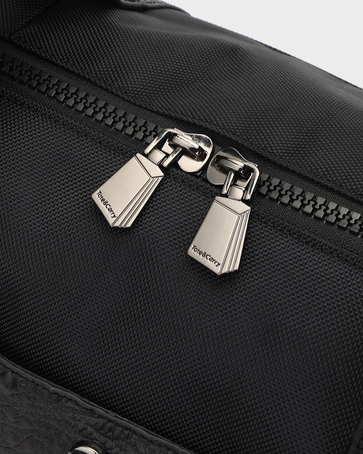 Eclipse Nylon Duffle Bag in Black