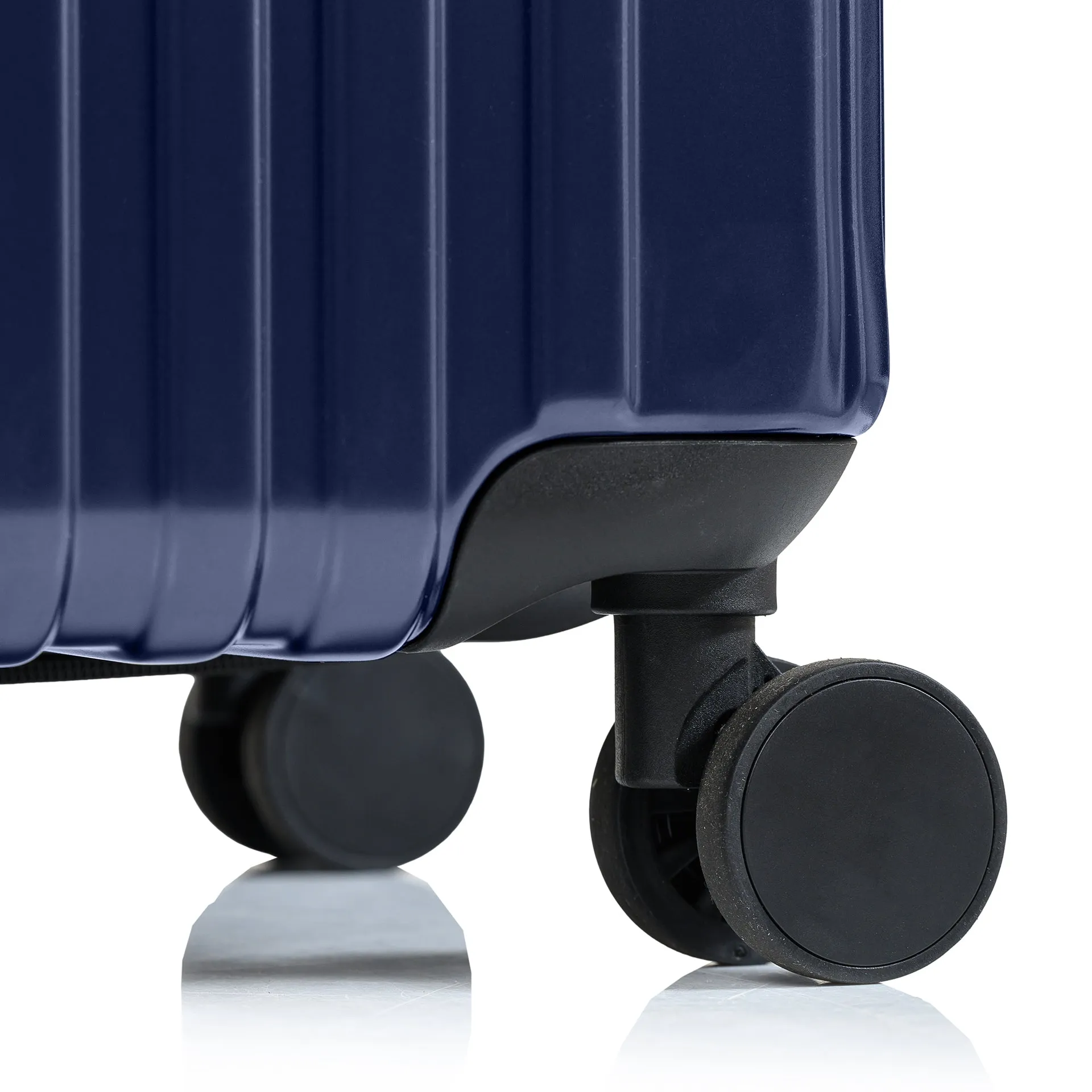Element Hardside 28 Luggage