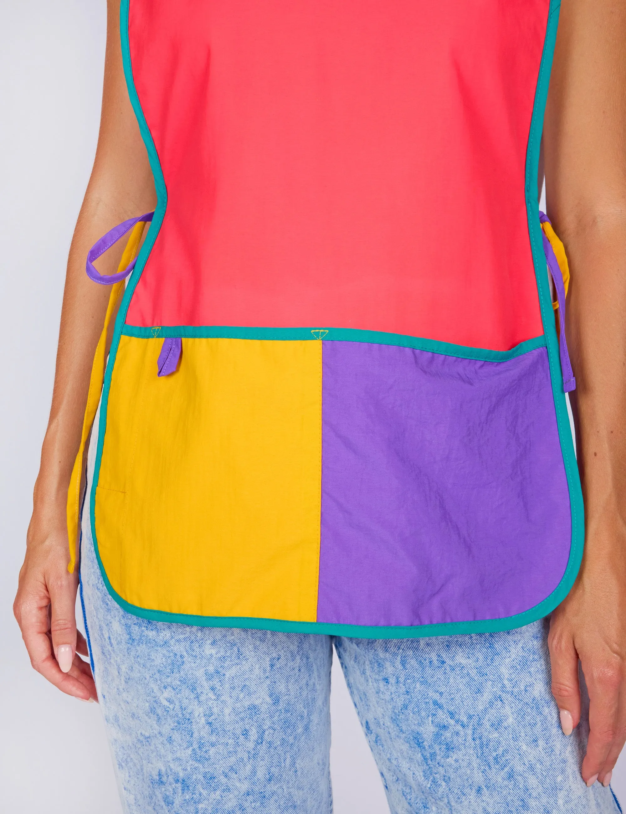 Hummingbird Nylon Flap Apron