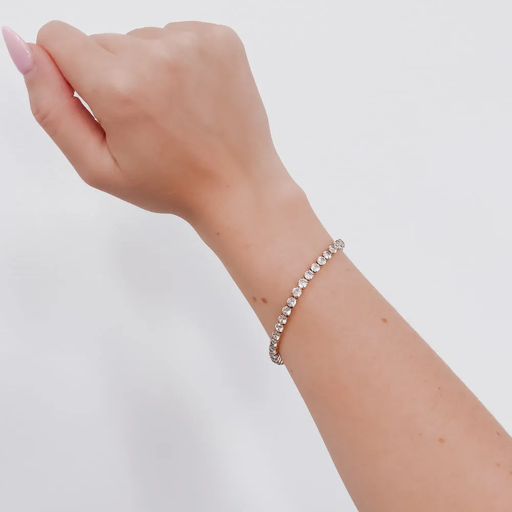 It's Date Night Diamond Bracelet - WATERPROOF