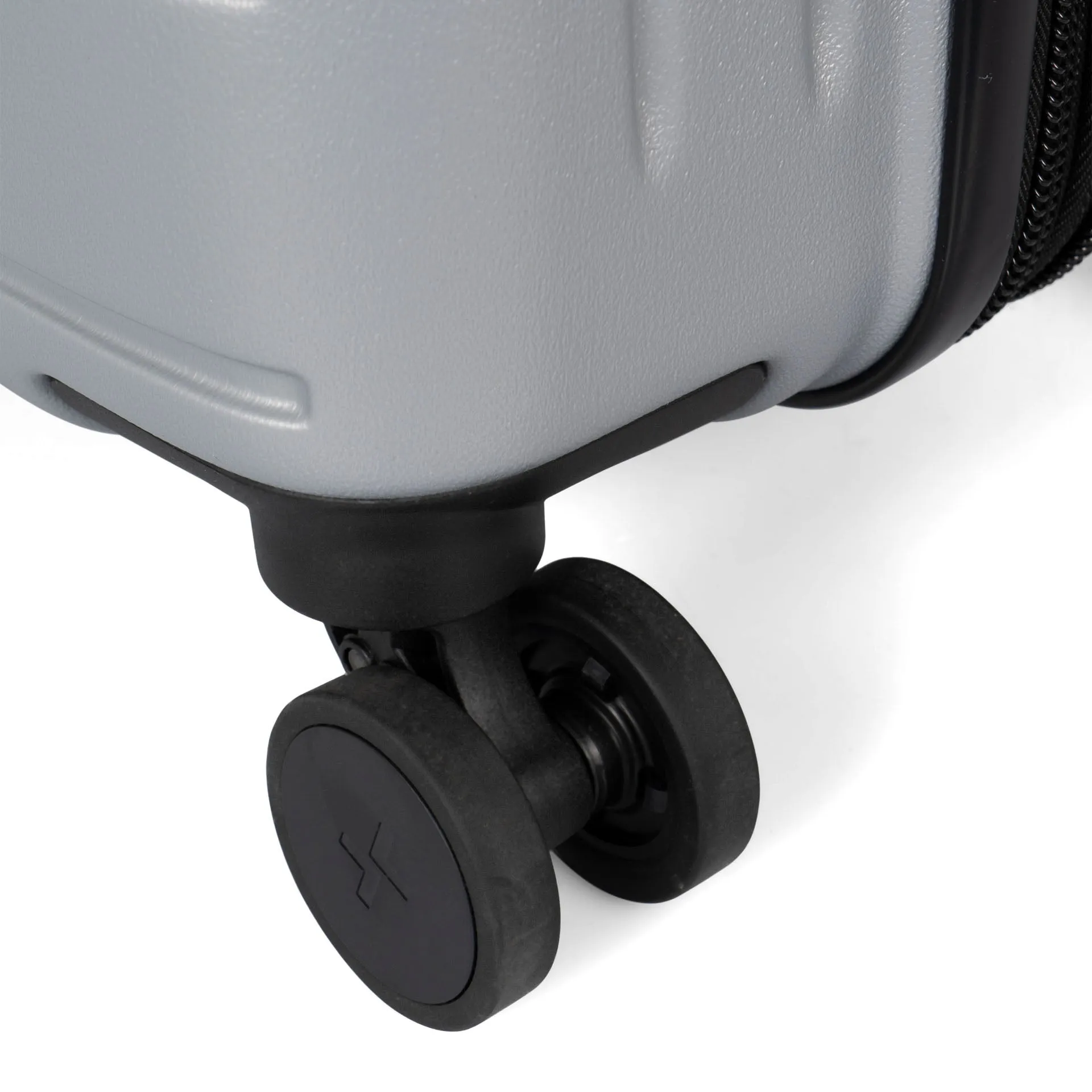 Legend Hardside 28 Luggage