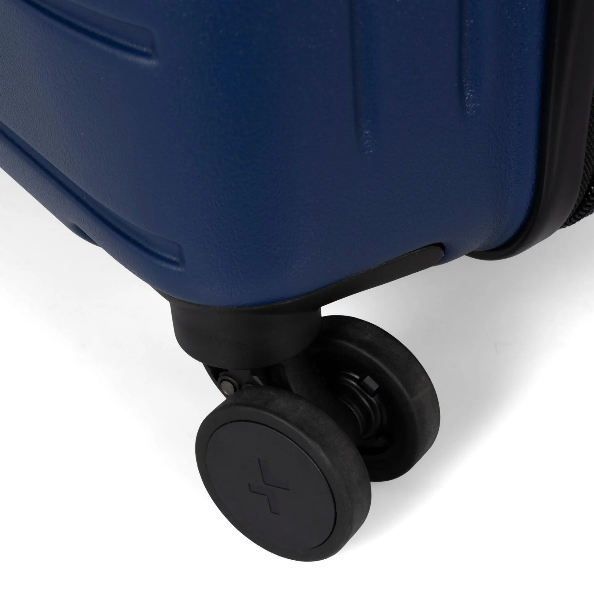 Legend Hardside 28 Luggage