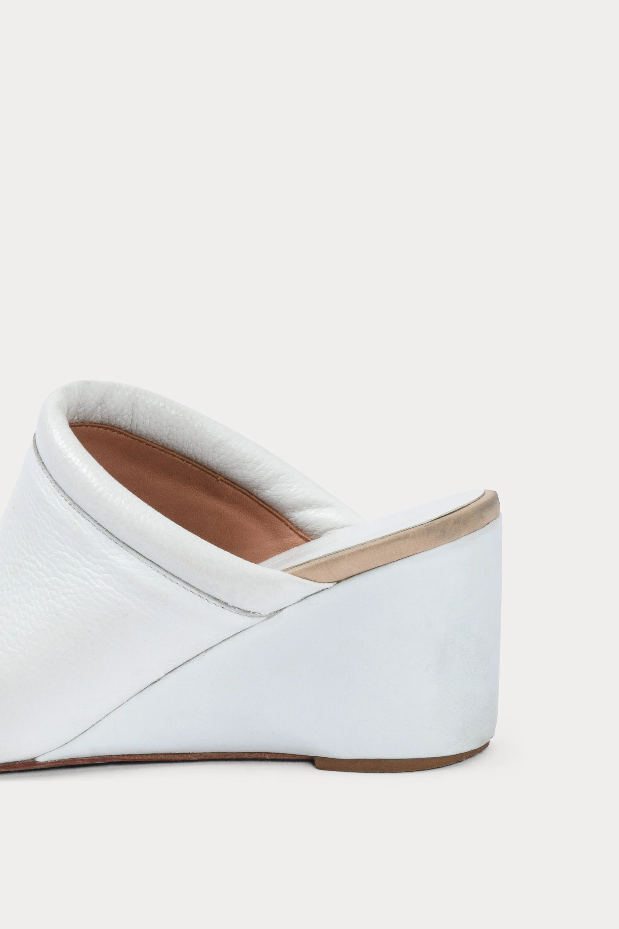 Low Bully Wedge