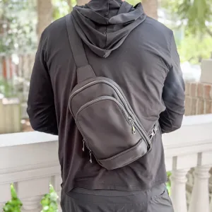 L'uomo Man Crossbody Bag