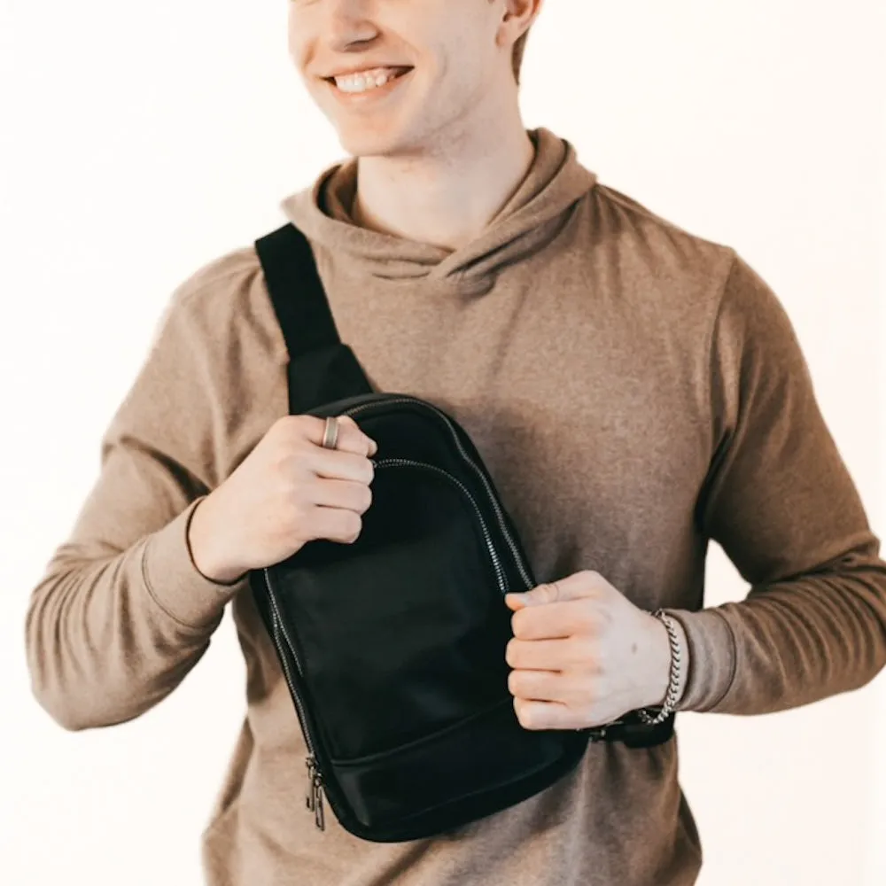 L'uomo Man Crossbody Bag
