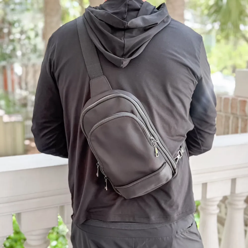 L'uomo Man Crossbody Bag
