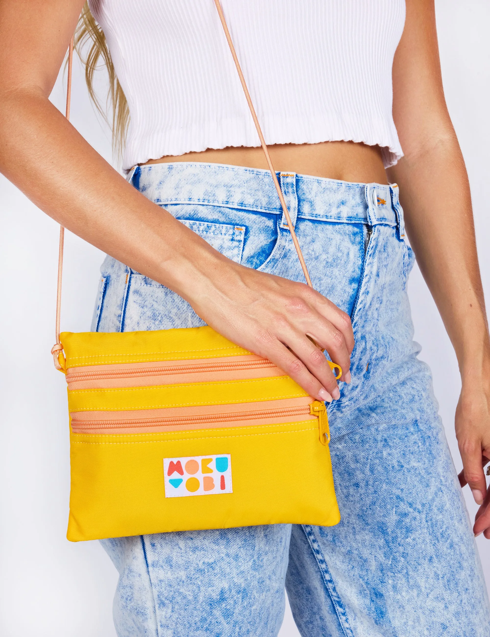 Mangodex City Cloud Pouch