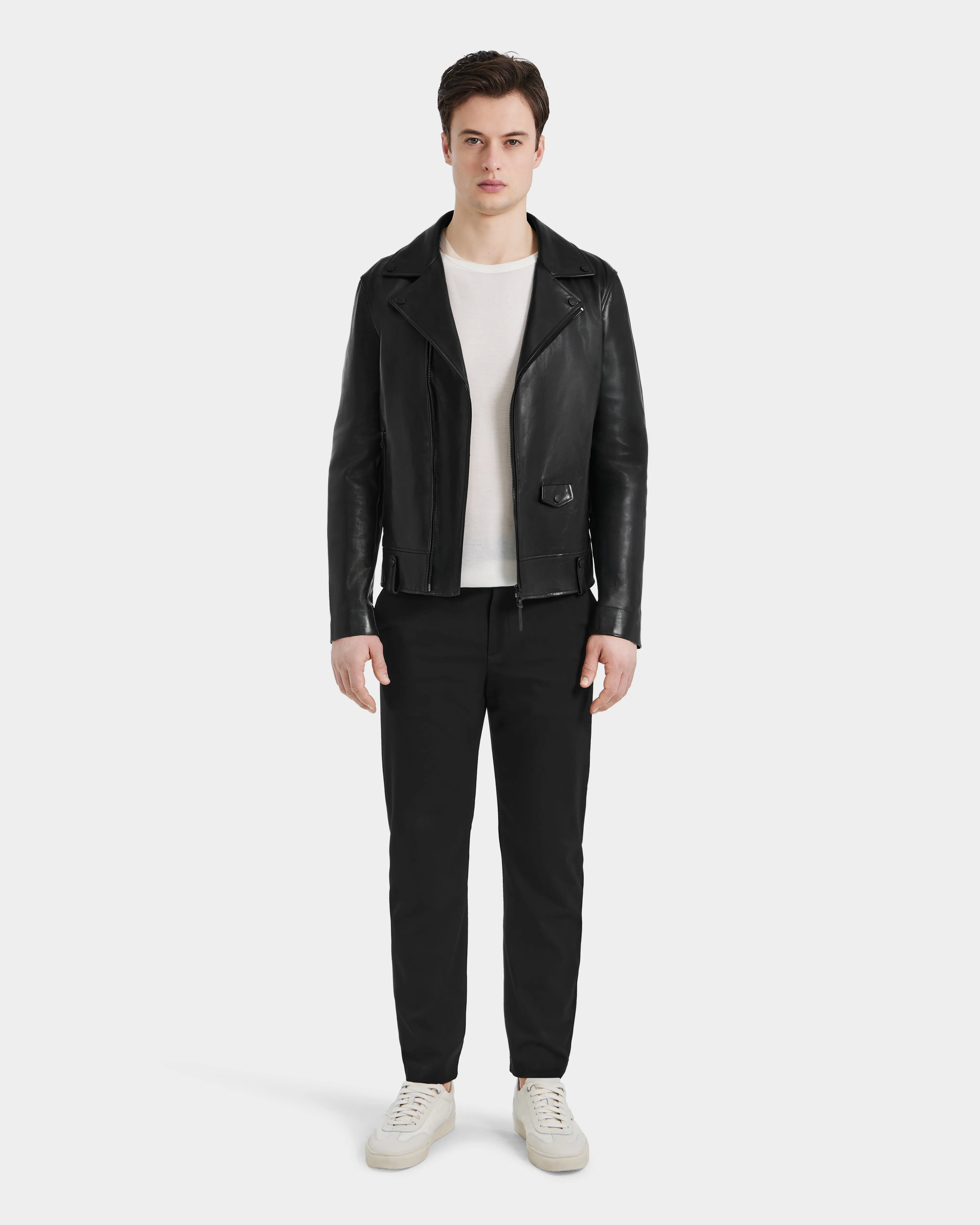 MANUS B - 6124607 Black