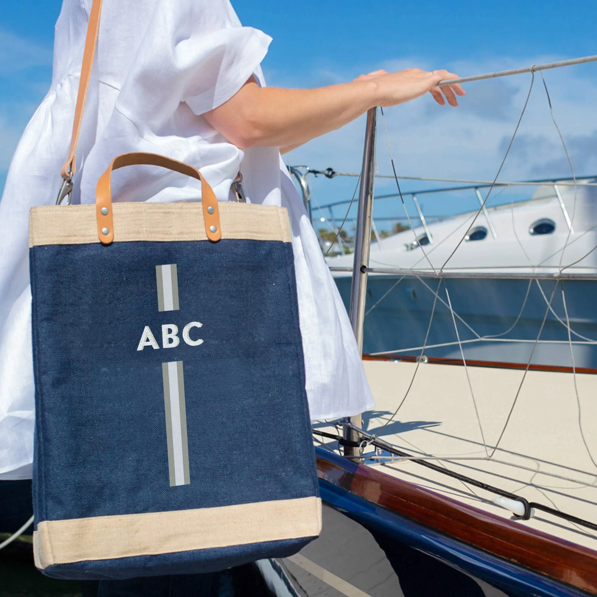Market Bag in Navy with Strap and Monogram
