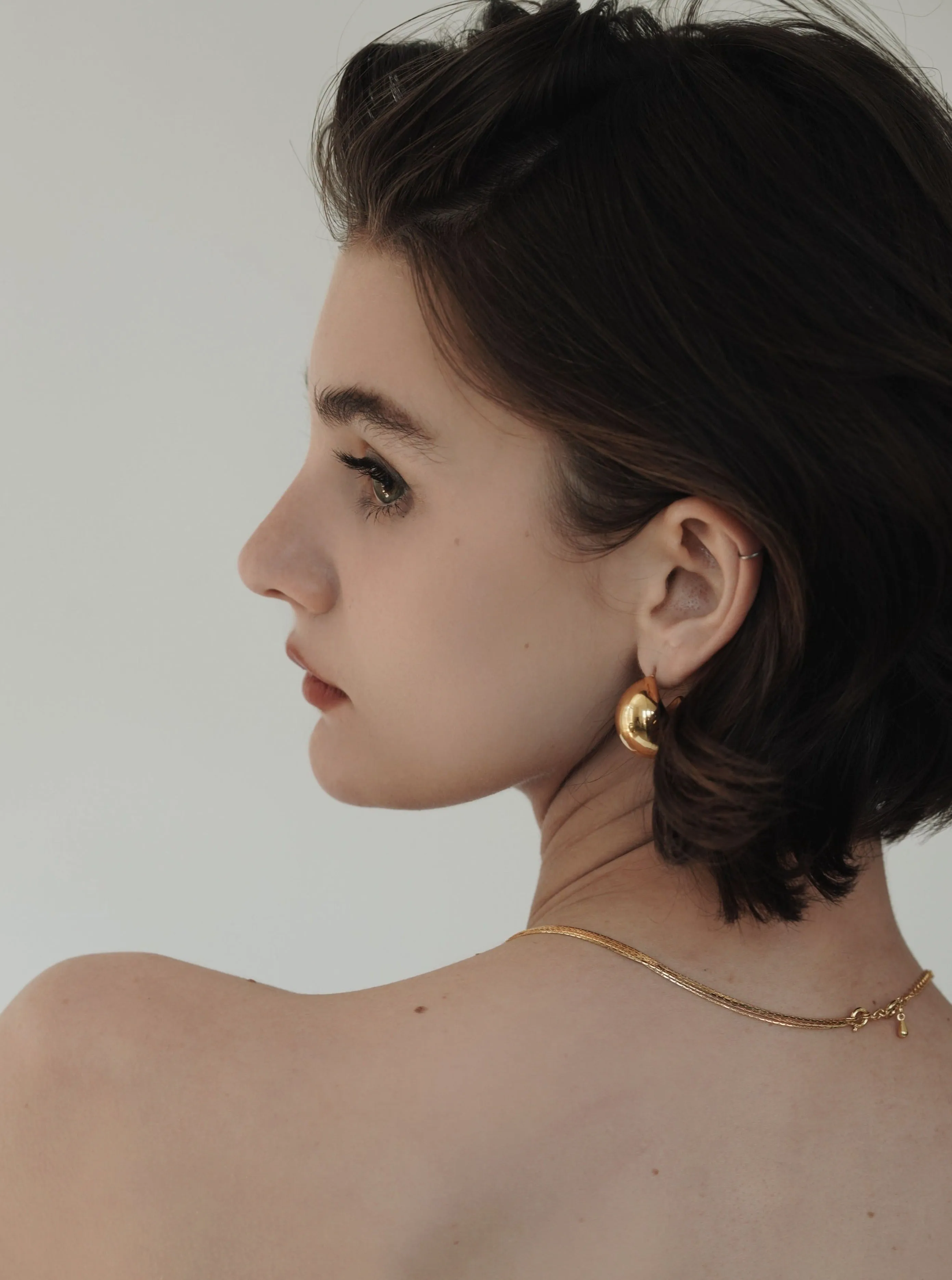 Minimal Layers Necklace