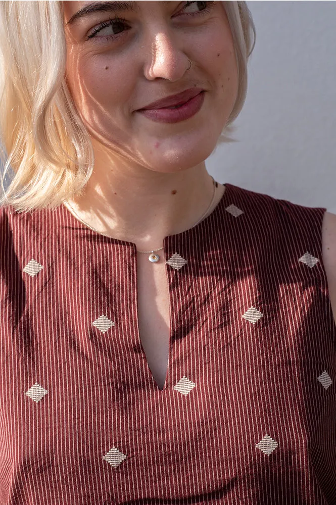 Nice Things Diamond Jacquard Chestnut Top