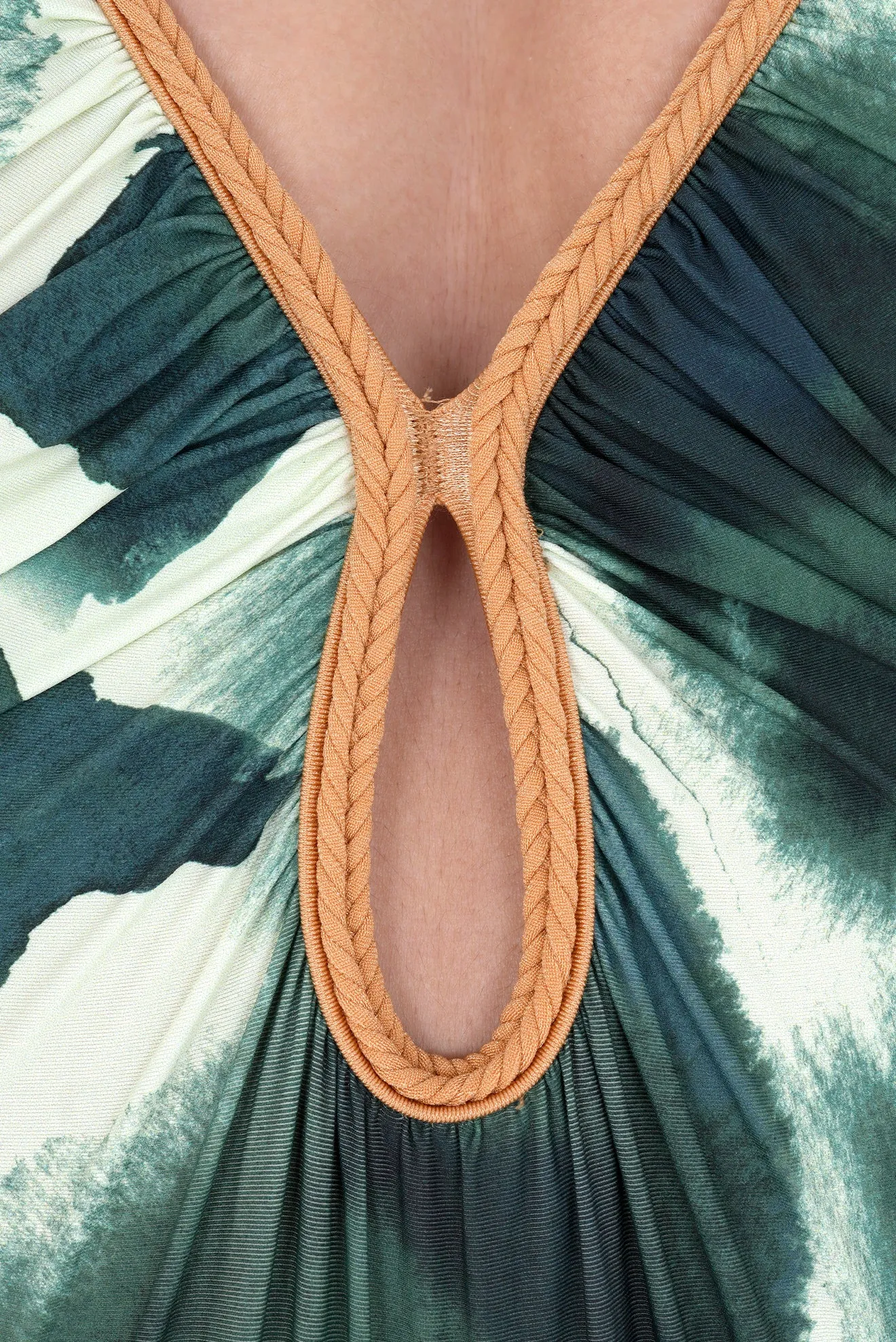 One-Piece Swimsuit with Braided Straps Cluis