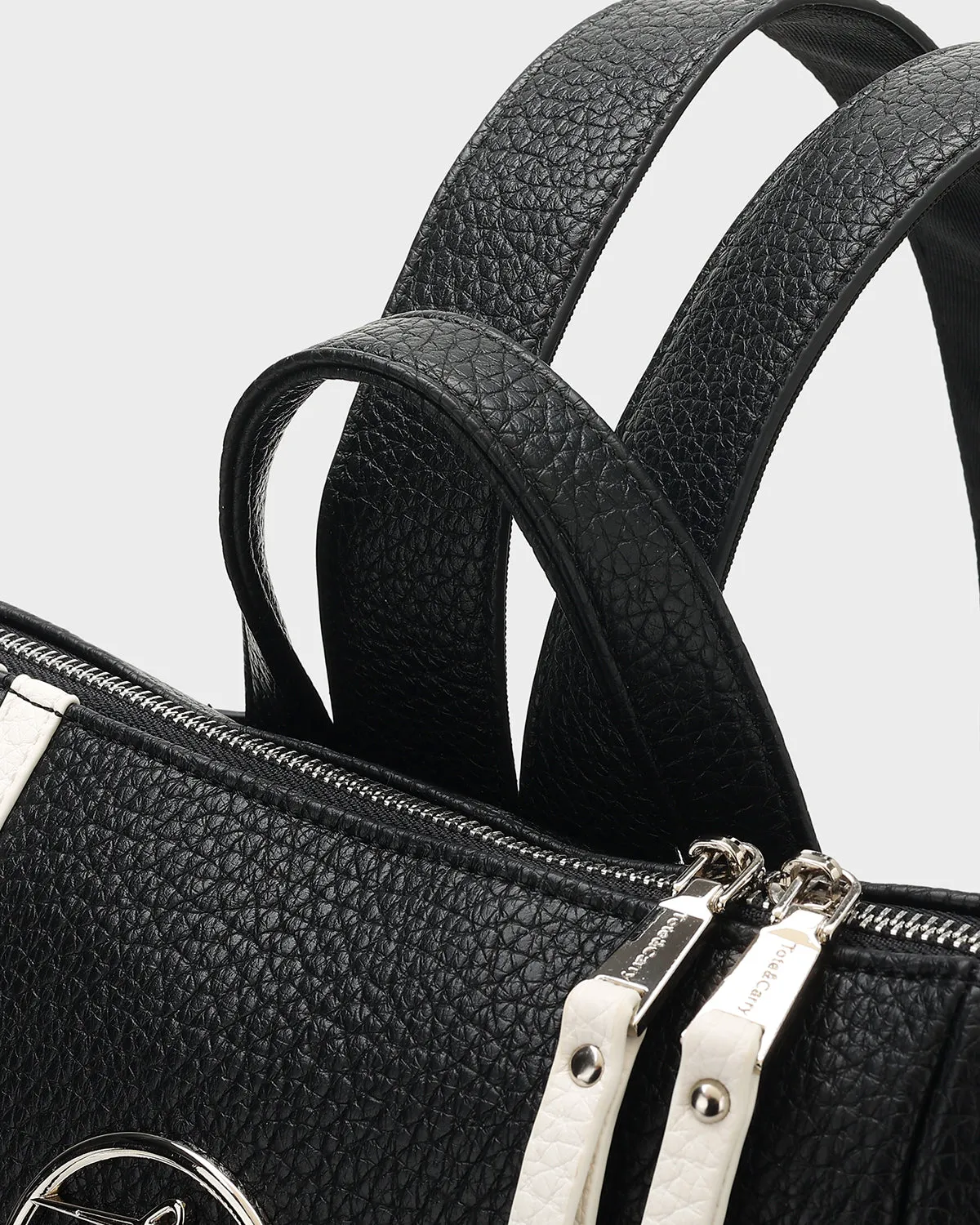 Striped Sensation Travel Set in Black