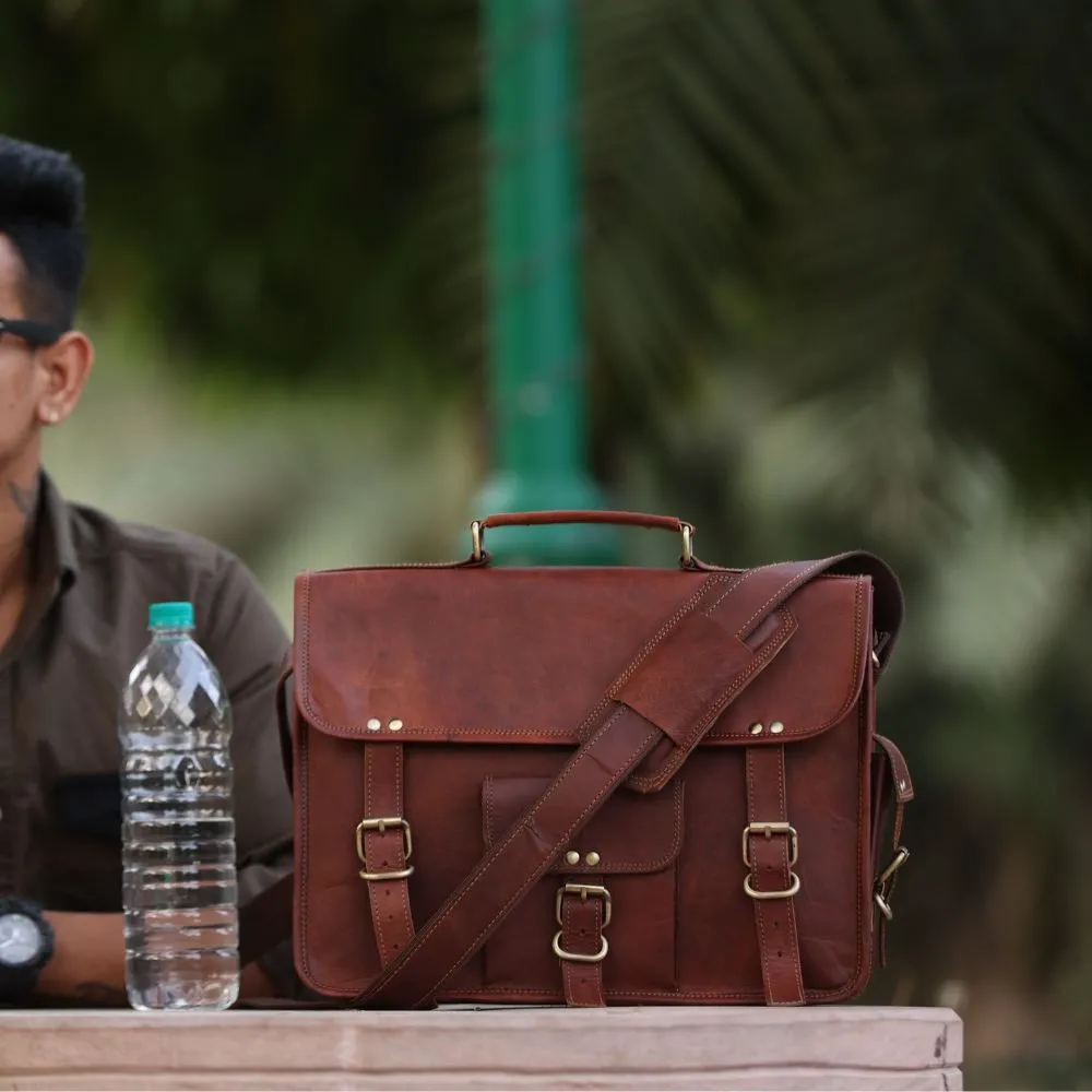 The Hacker Laptop Messenger