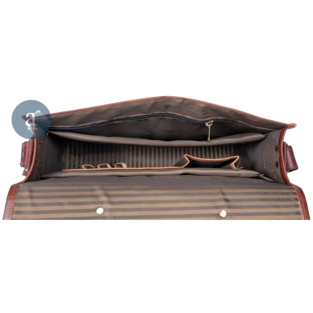 The Hacker Laptop Messenger