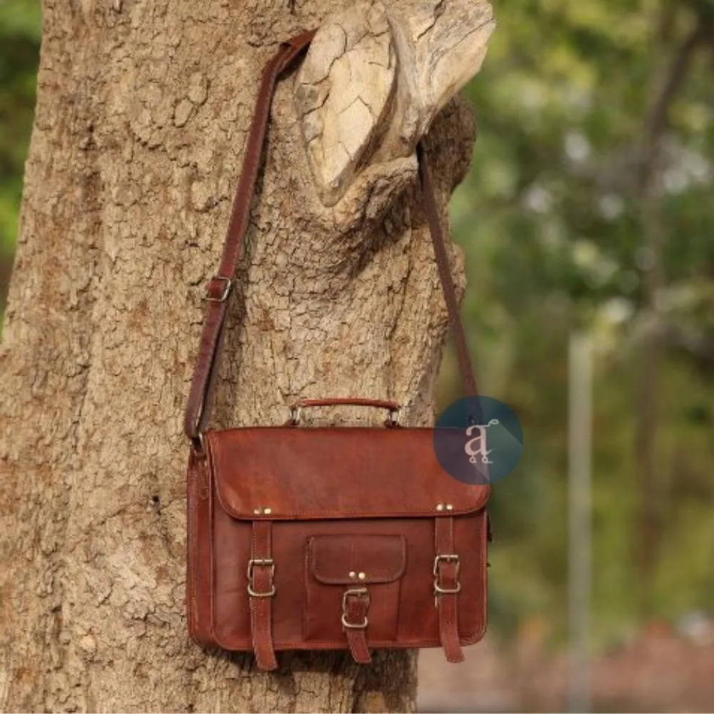 The Hacker Laptop Messenger